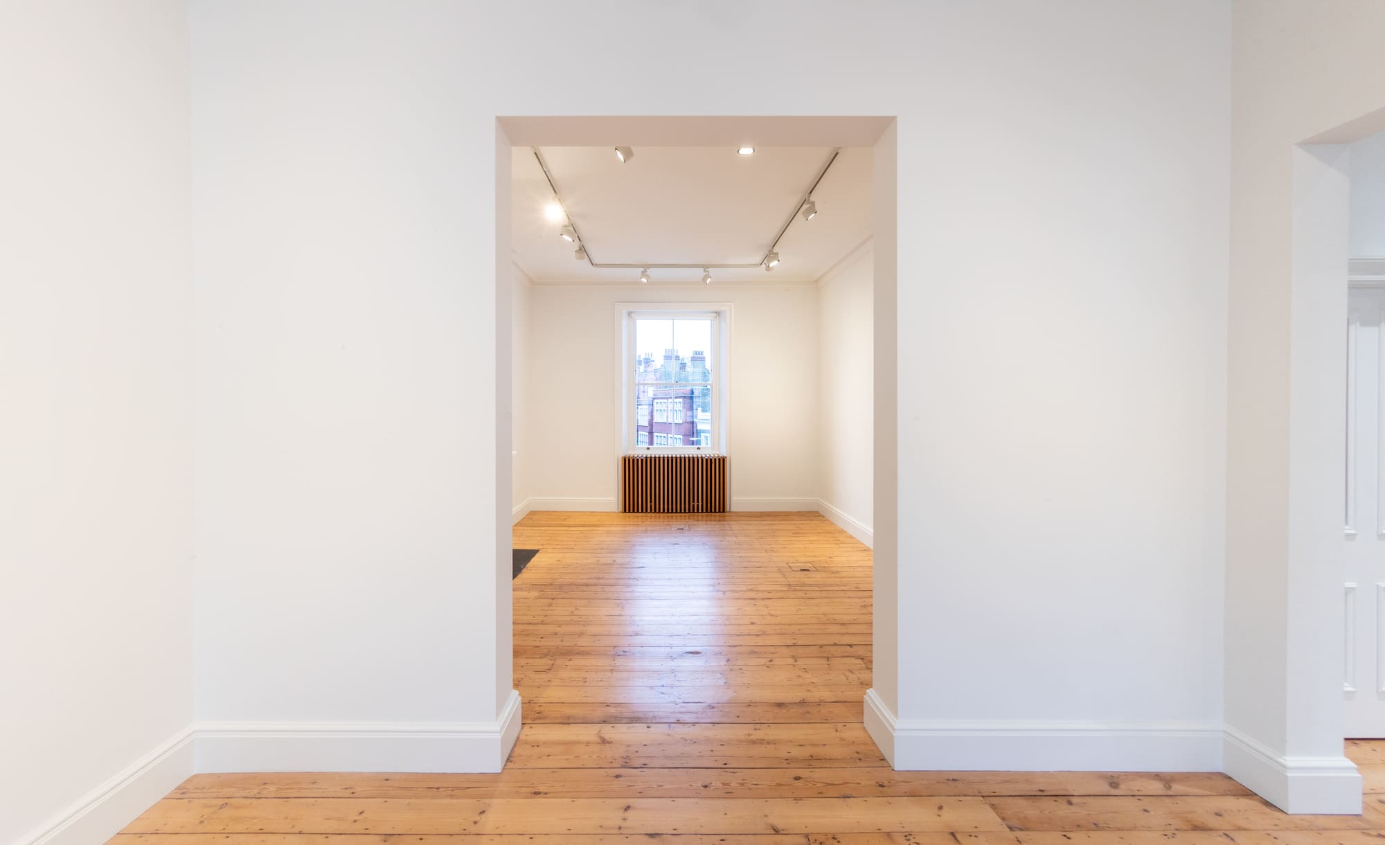 Gallery3 Room1 View3 Photography Lucy Emms