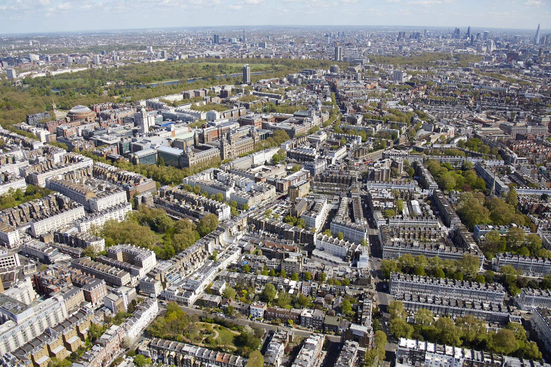 estate background image 1